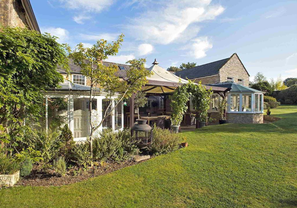 The Ollerod Hotel Beaminster Exterior photo