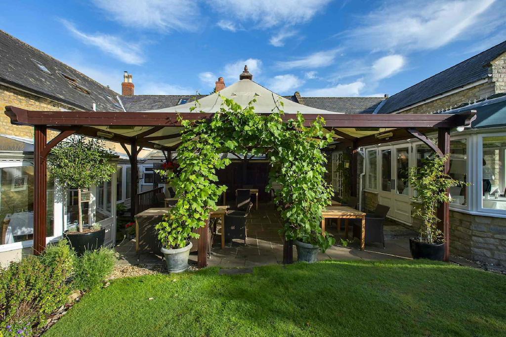 The Ollerod Hotel Beaminster Exterior photo